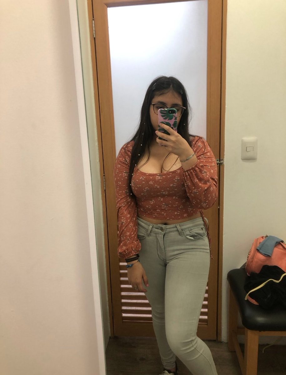chubbymaar13's tweet photo. holaaaaa, soy maar 🤍
tengo 19 y quiero tener más mutis, smp interactuo como si nos tuviéramos mucha confianza jajaja, soy de mx, fui al eras tour el 08/26 🫶🏼
tmbn staneo a ariana, harry, sabrina y olivia 💗
#taygi mías 😚
#integracionswiftie #Swiftmas https://t.co/XY9hu1iJiz