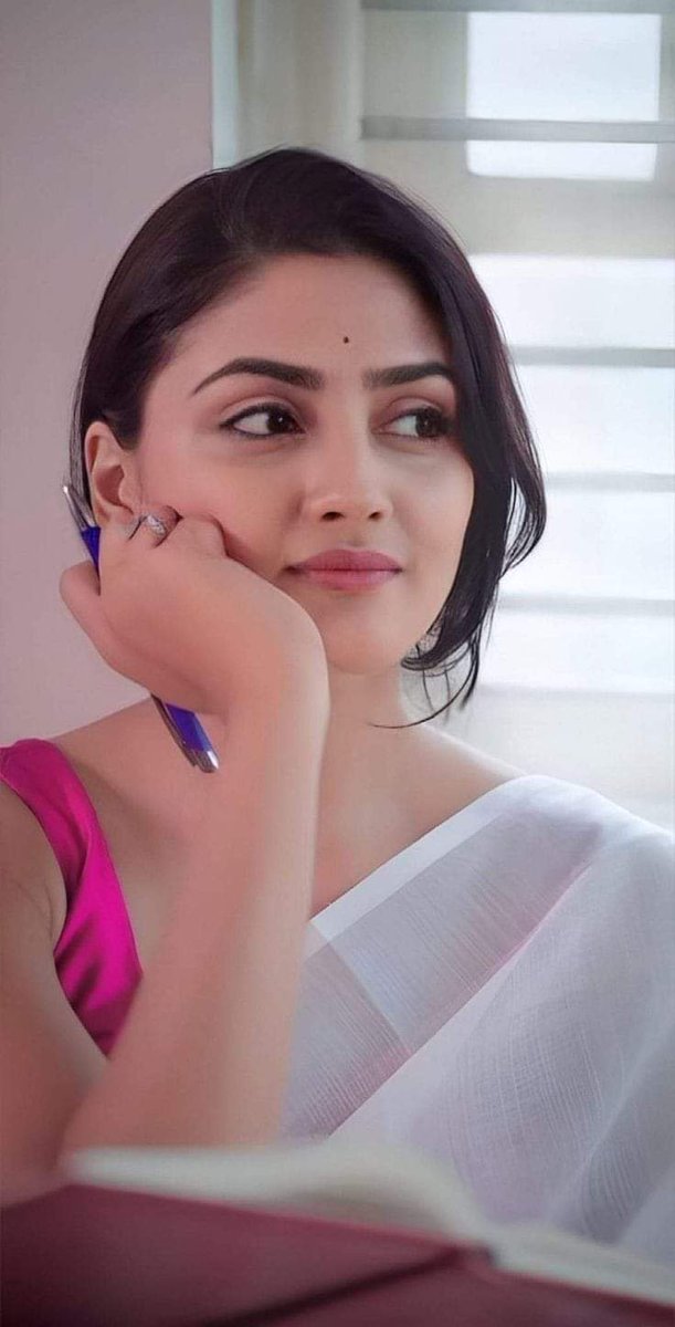 Amrita63720100's tweet image. #चाहत से फतेह #कर लो, 💞
#नजरो से कर्म #फरमाओ🌿🌺

#इश्क़ इबादत है #मेरी 💞
हर #दुआ मे तुम #नजर आओ..!! 🌿🌺