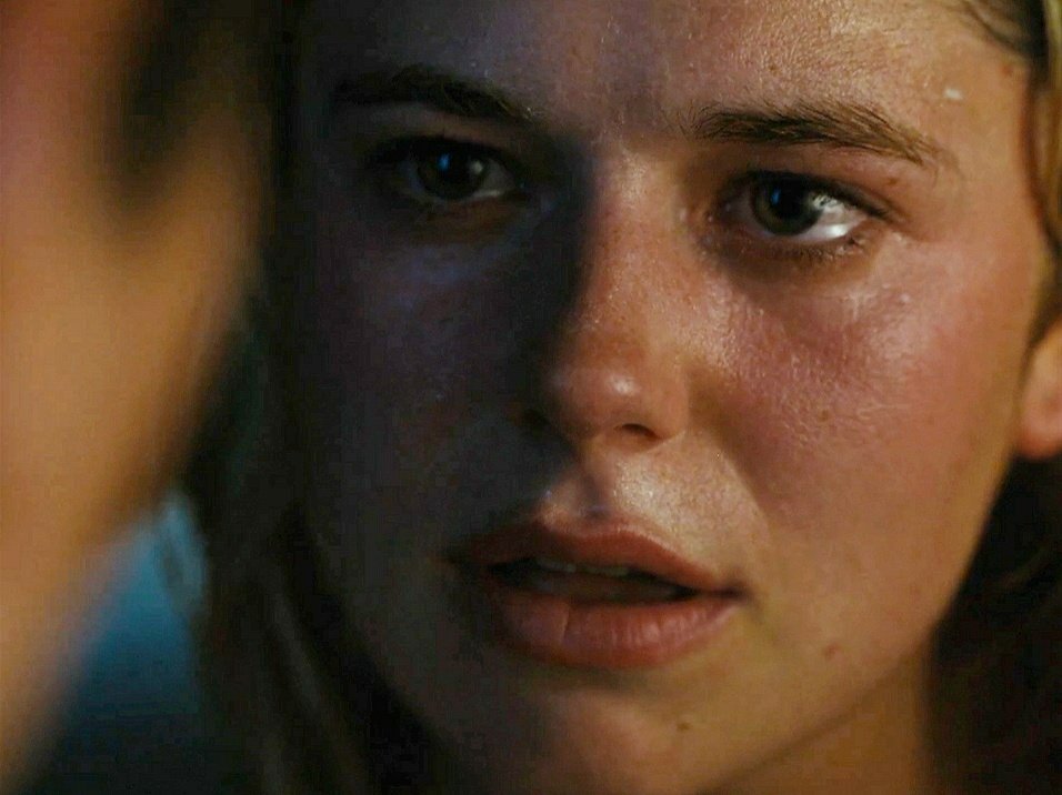 cinemagicc's tweet photo. i think alison oliver deserves an awards attention this season for her performance in saltburn i can't believe she's not getting any recognition when she actually stands out with the rest of the cast this scene alone why she should get her flowers pls give her an oscar nomination https://t.co/GZgoRk3Lwy