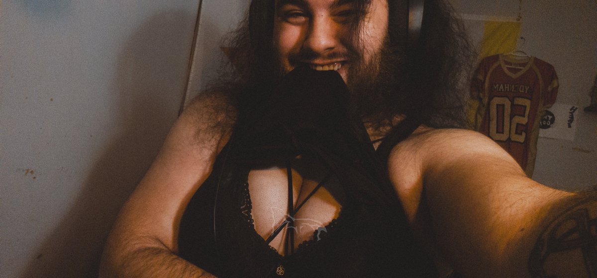 Mack || $3 Fansly tweet media