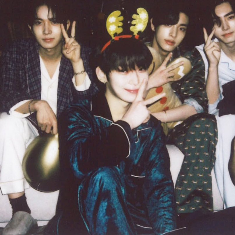 kimfox0624's tweet photo. 🎄♡ https://t.co/WTUvs2km1n