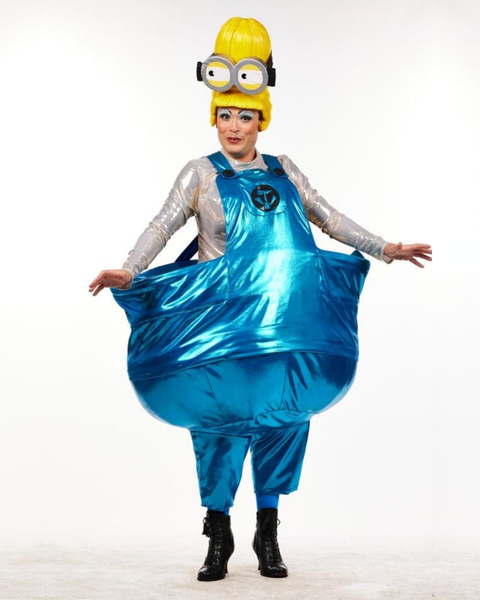 PursuedByBearUK's tweet photo. As we bid farewell to 2023, the stage is set for an epic 2024! โญ
Dive into the world of savings and sustainability with a fantastic large variety of #propsandcostumes available for hire.
Stay in the know, join our waiting list: https://t.co/y9MBy990lK
#theatreproduction https://t.co/mY27kUlabD