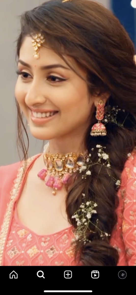 <a href="/BTL_Balaji/">Balaji Telefilms</a> <a href="/EktaaRKapoor/">Ektaa R Kapoor</a> <a href="/TanusriDasGupta/">Tanusri Das Gupta</a> beauty and talent this young girl hold 🙇‍♀️✨

#anchalsahu #parineetii