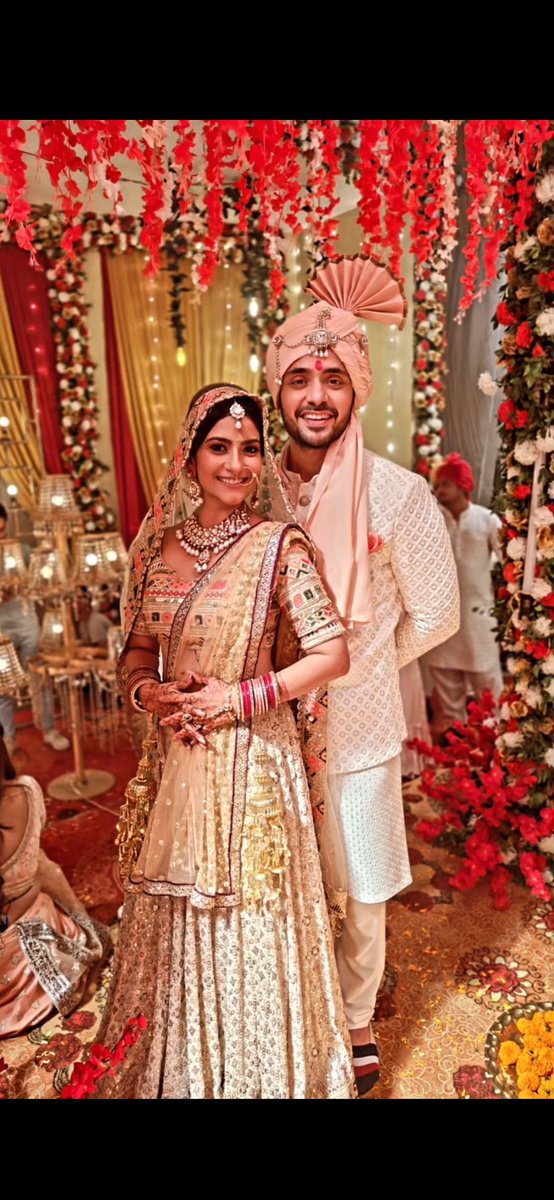 Nilu489913911's tweet photo. Aaj toh kuch jada hee yaad aa rahe hon ‘
aapdono 💔😢😢
Missing ADSquare 🥹
#KaViaan😢💕
#KathaAnkahee 
HBD ADNAN ABBAS KHAN https://t.co/MVsOIp2nDq