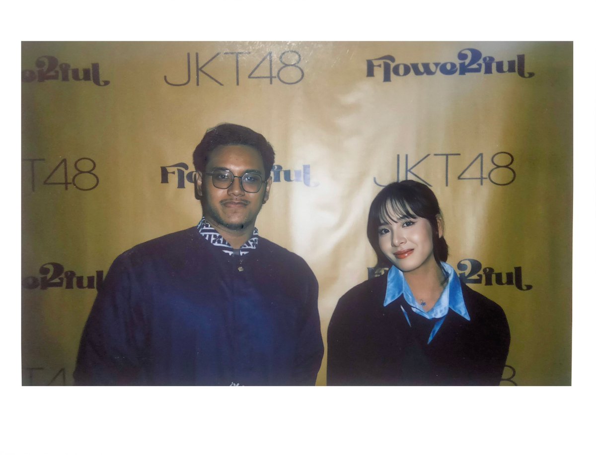 s_anggggg's tweet photo. simplicity zmile β’ @A_ZeeJKT48
#Flowe12ful https://t.co/Mq4pwvrMoy