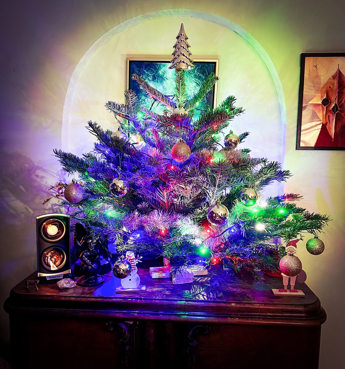 Zdrowych i spokojnych świąt 🎄, smacznych potraw 🐟🍛, trafionych prezentów 🎁 i odpoczynku od spraw, które na co dzień zawracają Wasze głowy 😌