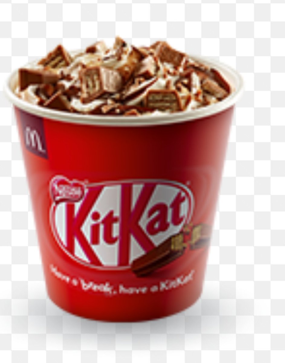 merysinfiltro's tweet photo. Fui a @McDonalds a comprar un mc flurry de kit Kat y siento que me estafaron. Lo que me entregaron no se parece en nada al que hay en el cartel. Pague $2150 por algo que no lo vale. El de la derecha es el que publican. El de la izquierda es lo que me dieron. Vergüenza!!!! https://t.co/f6B9x0wTlA