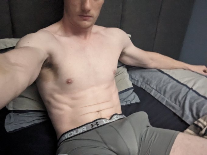 I wanna fuck someone https://t.co/FSXvhO9aCx<a href="/tag/straight"class="tags"><span>#straight</span></a><a href="/tag/bigdick"class="tags"><span>#bigdick</span></a>