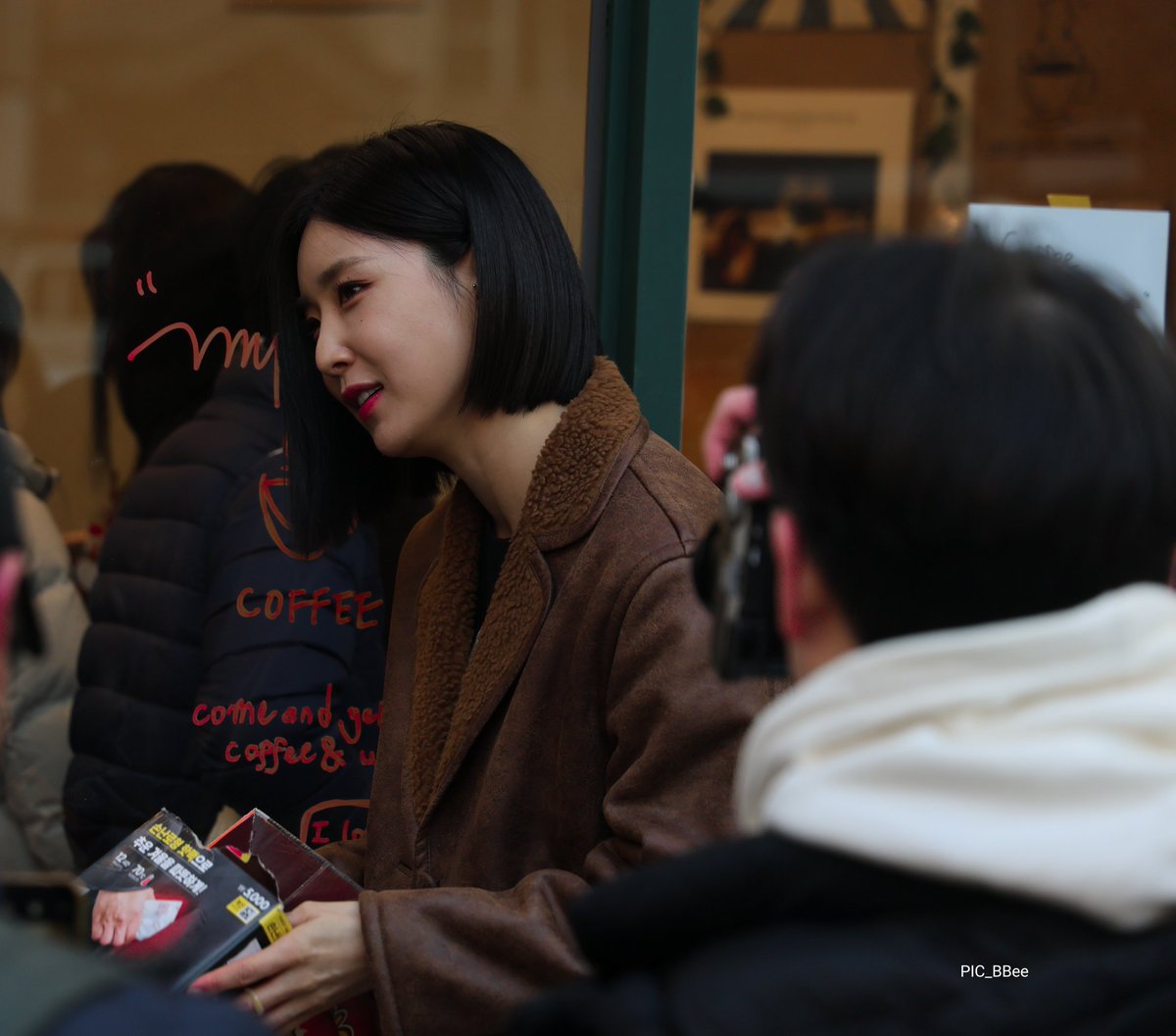 사진찍는 쁘이 tweet media