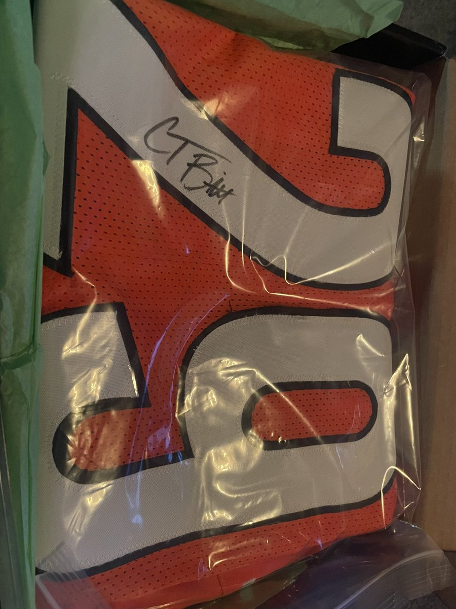 Got my mystery package I purchased on the Bengals app from @metabilia_io a @ajgreen_18 signed photo🔥 and a signed @CamTaylorBritt_ jersey 🔥🔥 oh how we missed him tonight.. can’t wait to see what Cam Juice does next year on hopefully a less injured Bengals team 🔥🔥🔥