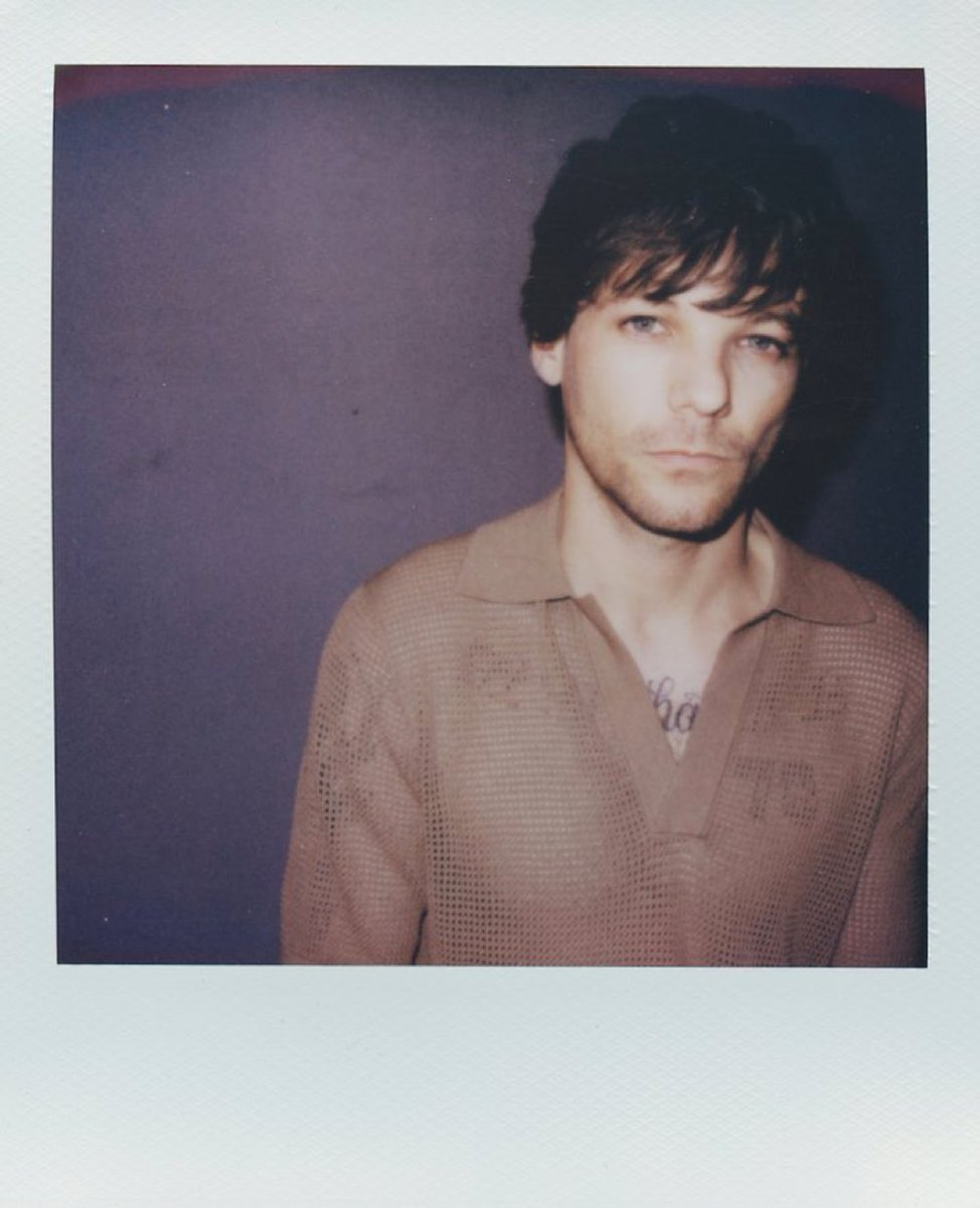 porktendencia's tweet photo. “Louis Tomlinson”:
Porque hoy cumple 32 años. https://t.co/SqYhp2UWli