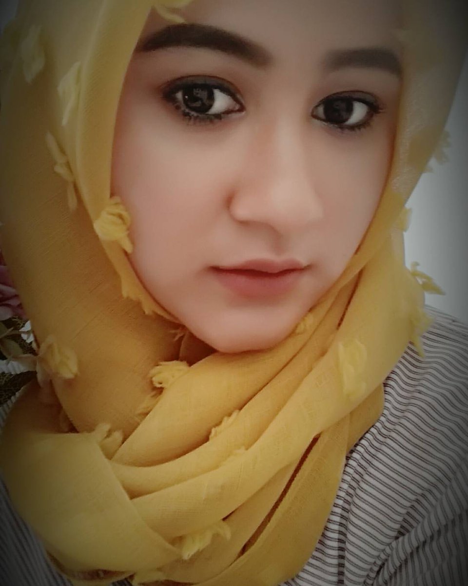 bundariaria's tweet photo. Yg belum punya pacar komen ya https://t.co/RyeiteqJp3
