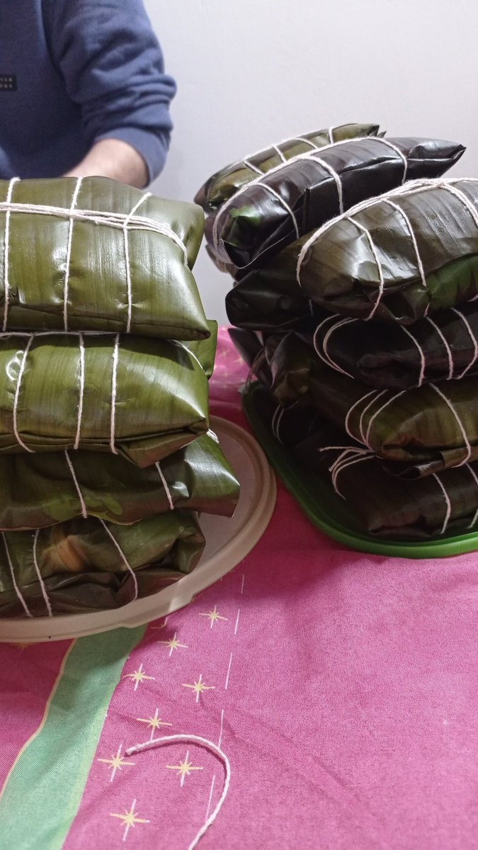 Onlinep16's tweet photo. Lo que me gusta de la navidad, los tamales https://t.co/8717TakIsG