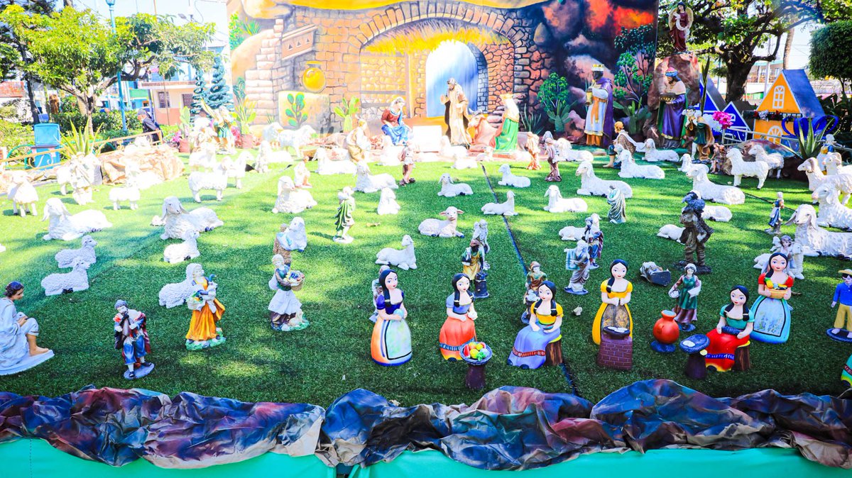 Xpotsv's tweet photo. #Xpot || ¿Sabías que en los pesebres la figura de la representación del nacimiento de Jesús se coloca hasta la noche del 24 de diciembre o la madrugada del 25? 🎄👼 https://t.co/eXMk1ys0I2
