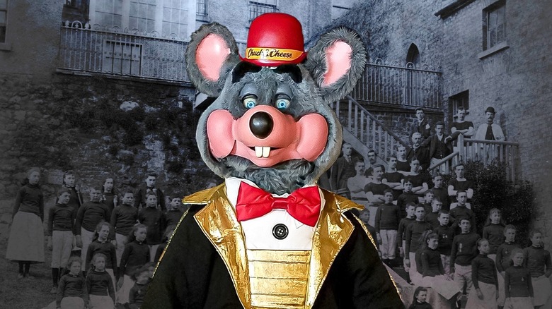 MrNoGoodDotCom's tweet photo. My latest podcast is called, "My Name Ain't Chuck E. Cheese". Listen to the entire show for free at https://t.co/Q34CohRO5o https://t.co/v62bMHRu1H