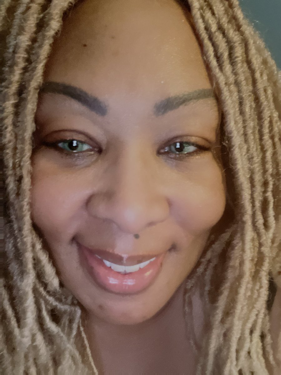 kimberlymsmtv's tweet photo. @50cent I love ❤️ my husband so much and can’t wait to have our meaty beefy 🥩 male litter of Things ❣️❤️🔥❤️🔥❣️ #Mrs50Cent Mrs. Thang lol 😂 https://t.co/Q1alQvgqee