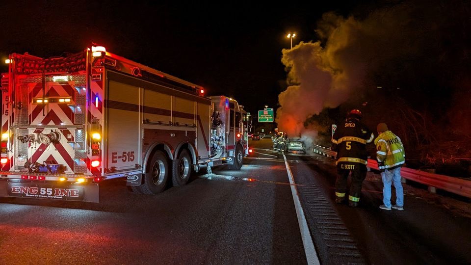 SusquehannaHose's tweet photo. #SHCo crews extinguished this auto fire just after 8pm this evening. Crews found the well involved auto on southbound I-95, at the 93 mile marker, in Cecil County.

Deputy Chief, Engine 511, Engine 512, Engine 515 &amp; Quint 5 with a total of 17 volunteers. #havredegrace #isoclass1 https://t.co/aHAly2HHaE