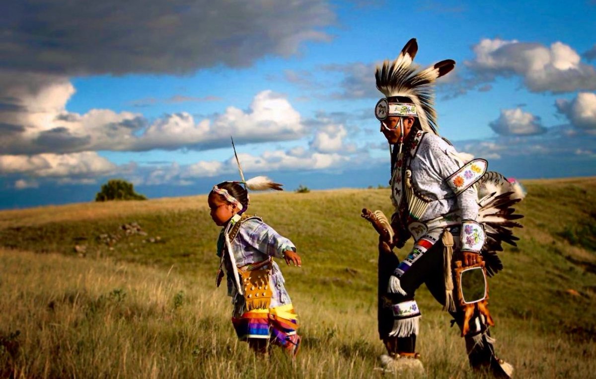 Native3rd's tweet photo. “Children have a way of forcing you back into the present moment.” 
– Lorna Luft, https://t.co/wCLbndz4q6