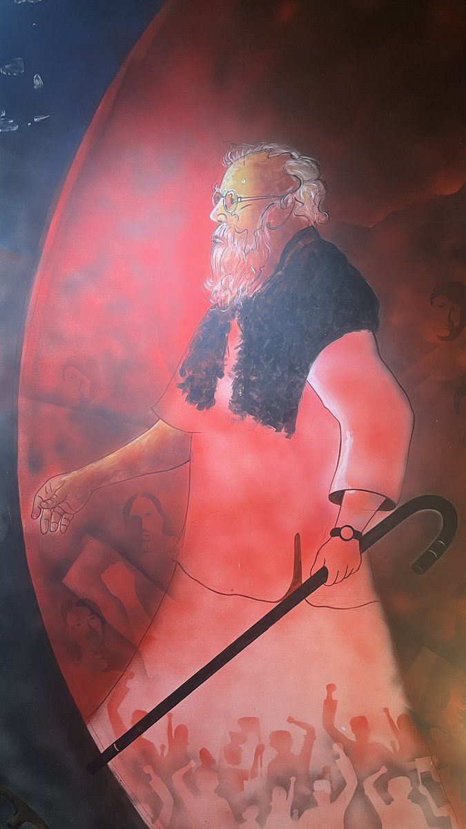 ARMTNPSC's tweet photo. இன்று பகுத்தறிவு பகலவனின் 50 -ஆம் ஆண்டு நினைவு நாள்.
#பெரியார் #Periyar
(சமீபத்தில் நான் பார்த்து ரசித்த தந்தை பெரியாரின் ஓவியம்) 
#SundayMotivation https://t.co/q4X8cuYHm2
