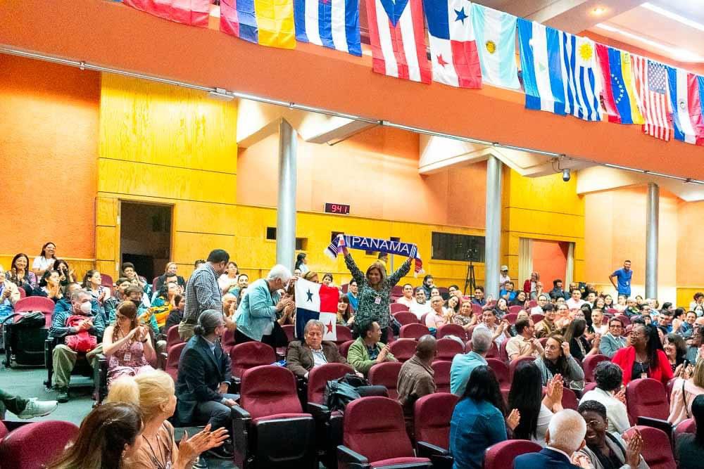fciencias's tweet photo. LO MEJOR DE 2023 | 🔴⭐
Se llevó a cabo la 36a Reunión de #RELME que congregó a más de 500 personas quienes compartieron sus experiencias en el ámbito de la matemática educativa tanto en niveles básicos, medio superior y superior.
👉 https://t.co/AK2DiXQZ62 https://t.co/PfQOtyWXtV