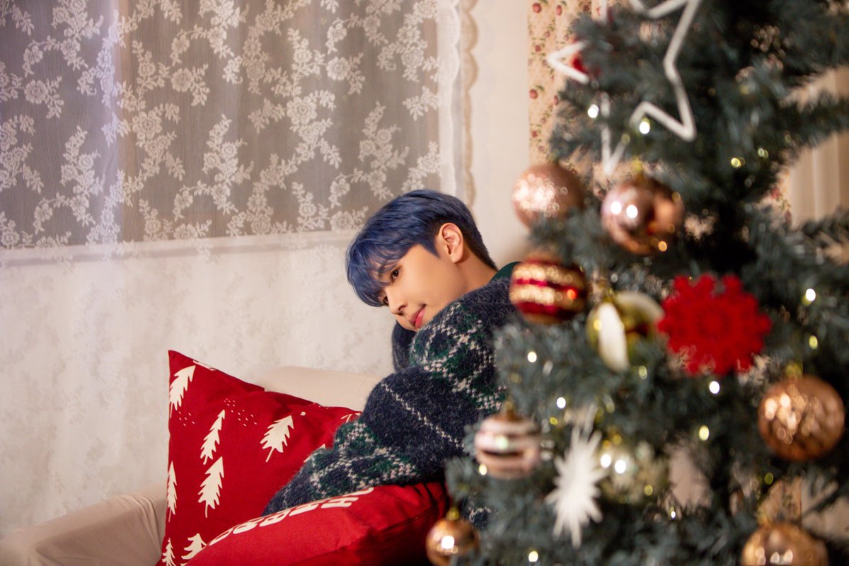 SF9_FANCLUB's tweet photo. SF9 JAEYOON - 첫 눈 📸 Behind Photo

#SF9 #에스에프나인 #재윤 #JAEYOON #첫눈 #EXO #엑소 #COVER https://t.co/l6cmhMjAoB