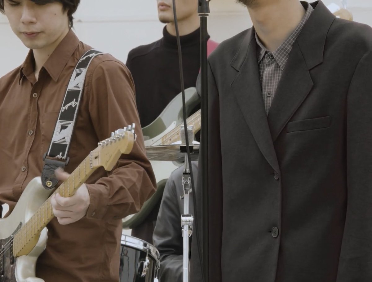 super_co_ol's tweet photo. ／
📢お知らせ① MV公開
＼

「軌道体」

2ndアルバム『コスモリズム』から、「軌道体」のMVを公開しました。
軌道体はシングル、アルバムと出してきましたがMVもリリースです。楽曲に負けず劣らずナイスなのでぜひチェックお願いします🆒

🎥YouTube
https://t.co/nHhQBDnLu6 https://t.co/QNUtvcNrmT