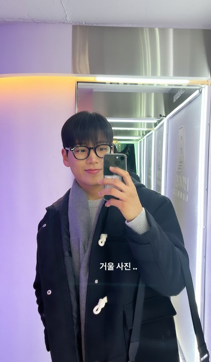 dd_odo_bb's tweet photo. 대박 훈녀 https://t.co/UHya9jqRtm