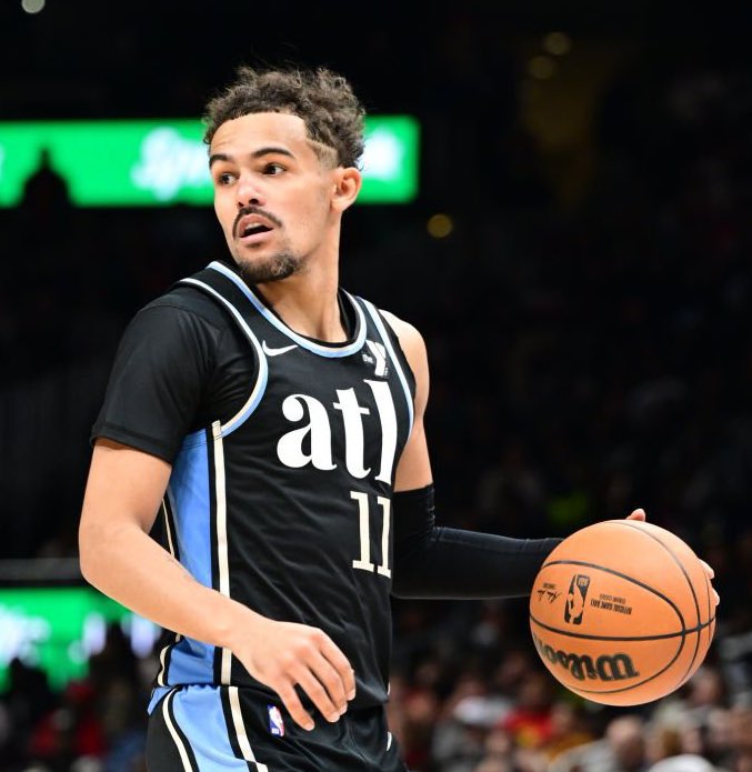 TheDunkCentral's tweet photo. Trae Young over his last 7 games: 

30 PTS, 5 REB, 13 AST
30 PTS, 3 REB, 13 AST
30 PTS, 4 REB, 14 AST
31 PTS, 4 REB, 15 AST
35 PTS, 4 REB, 10 AST
38 PTS, 5 REB, 11 AST
35 PTS, 4 REB, 17 AST https://t.co/5PvTrC59NI