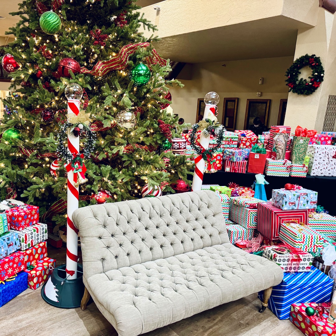 GRMTucson's tweet photo. It's been an epic Christmas season--one we will never forget! We are so grateful to everyone who prepared the handmade tamales, decorated, sang, donated gifts, and contributed to this joyous occasion. And, friends, we hope and pray that you also have a very Merry Christmas. https://t.co/CmKbLRFdpB