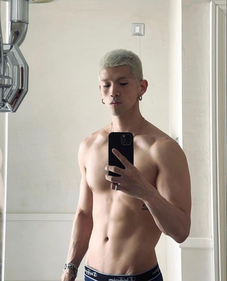 o rosto.                                   o corpo.