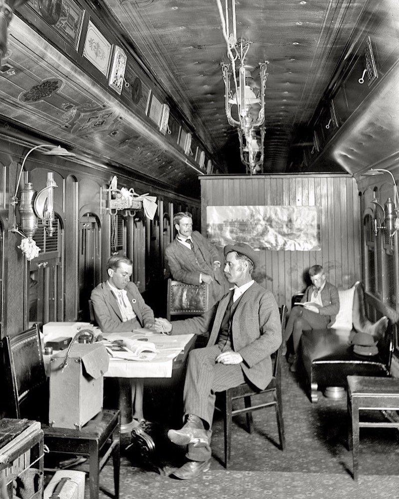 edwereddie's tweet photo. This is the Interior of New York Central R.R.'s Photographer's Car which was leased year round to the Detroit Publishing Company..........(1901)
(Click for full screen) https://t.co/cFDuD5rmwv