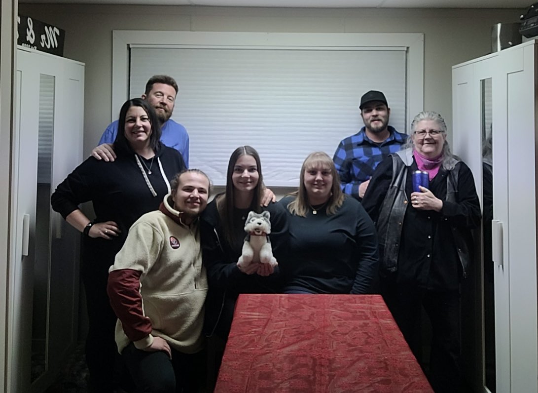 KOLcharmer's tweet photo. We had a last minute family  gathering  to remember our Nana.  My mom.  Kiddos and our spouses.  ♥️👫
Lots of food and laughs.  And the naughty and nice picture.  
We miss you Nana. Like, a lot. ♥️ #OhYouKids #HugYourPeople https://t.co/Mc05Wnn6PJ