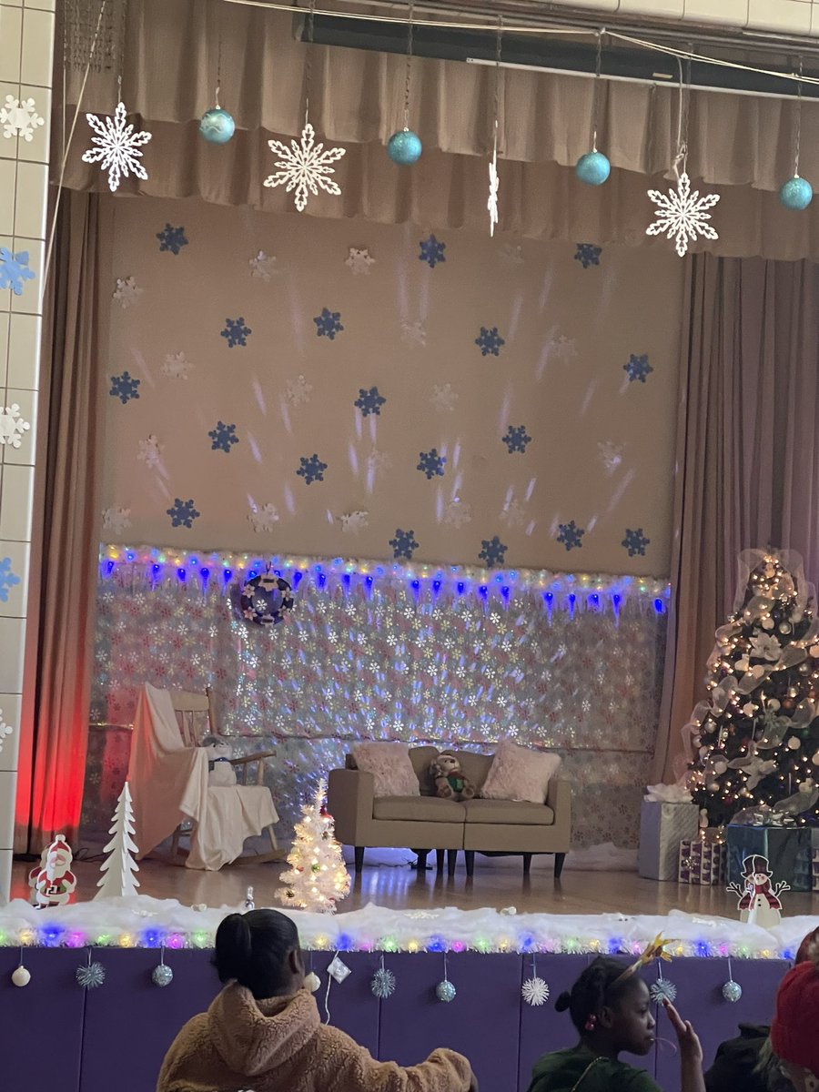 Amazing couple of weeks celebrating the beauty of the Holidays! Happy Holidays Sherwood Knights!