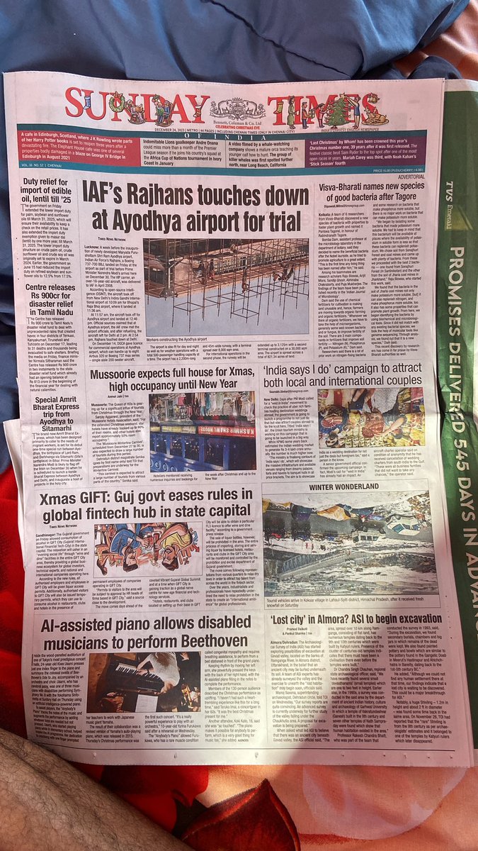 roshanerd's tweet photo. @timesofindia all images on the front page are upside down … I wondered if it’s April fool’s day 😂 https://t.co/uTXBGNYNOu