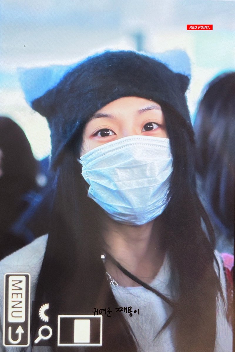 REDPOINT423's tweet photo. 231224 ICN

채영이 오늘 고양이🐱

#채영 #CHAEYOUNG #チェヨン #손채영 #TWICE https://t.co/O6P3HKswjG