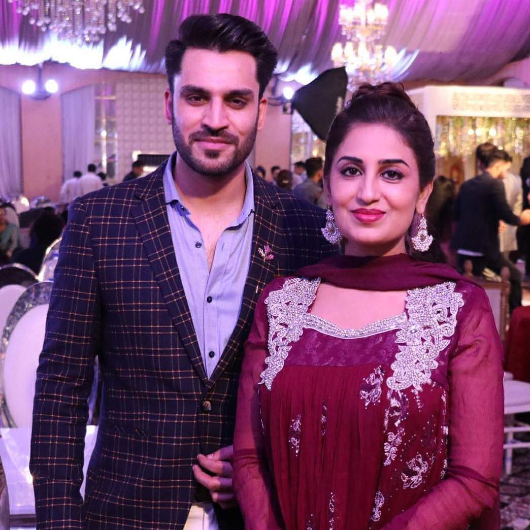 lifelinefarah's tweet photo. In the #Throwback pic of #OnThisDay from #24december2017 #memory #memories #24dec2017 @farah_iqrar_ 🫶 https://t.co/PfsiRAmKDE