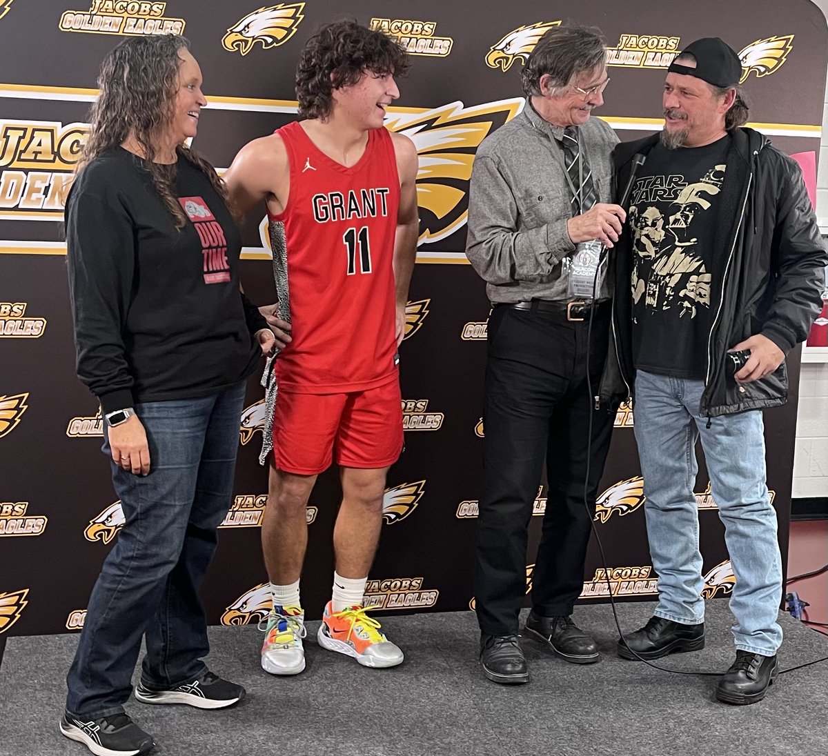 When you’re a senior captain, a great leader, and have a good game, you don’t only make the <a href="/HinkleHoliday/">Hinkle Holiday Classic @ Jacobs High School</a> interview stage…your whole family does! Congrats <a href="/MendozaPryde/">Pryde Mendoza</a> and family!