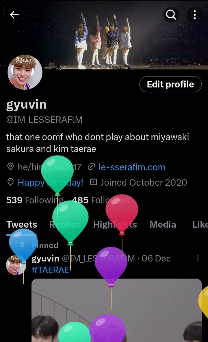 IM_LESSERAFlM's tweet photo. BALLOONS ON MY PAGE. https://t.co/GuB4IecRi8