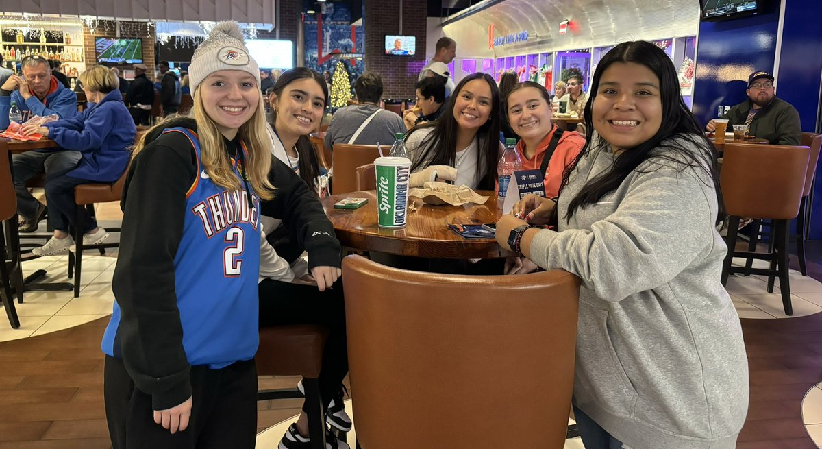 Southmoore Women’s Basketball tweet media