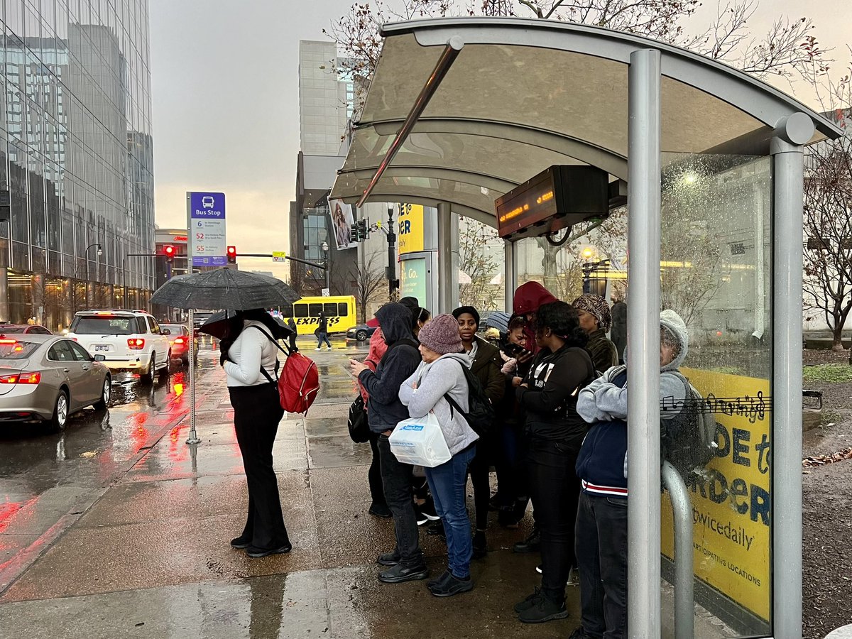 angienashville's tweet image. 🎄🚍Friends outing from Woodbine on the @WeGoTransit #52 Nolensville bus to/from @PredsNHL. 40-year resident/first time rider today!

(Shelter at 4th &amp;amp; Demonbreun could be larger, not enough rainy day room.)

Why drive downtown when you can #busmore? #Nashville @DwntwnNashville