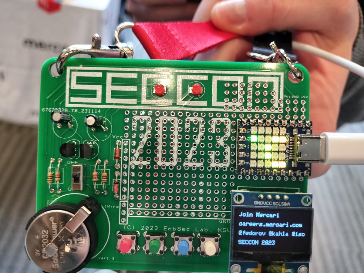 ptrYudai's tweet photo. Demo badge at reception counter got hacked by mercari 🔥 #SECCON https://t.co/Gqa6KpzUAV