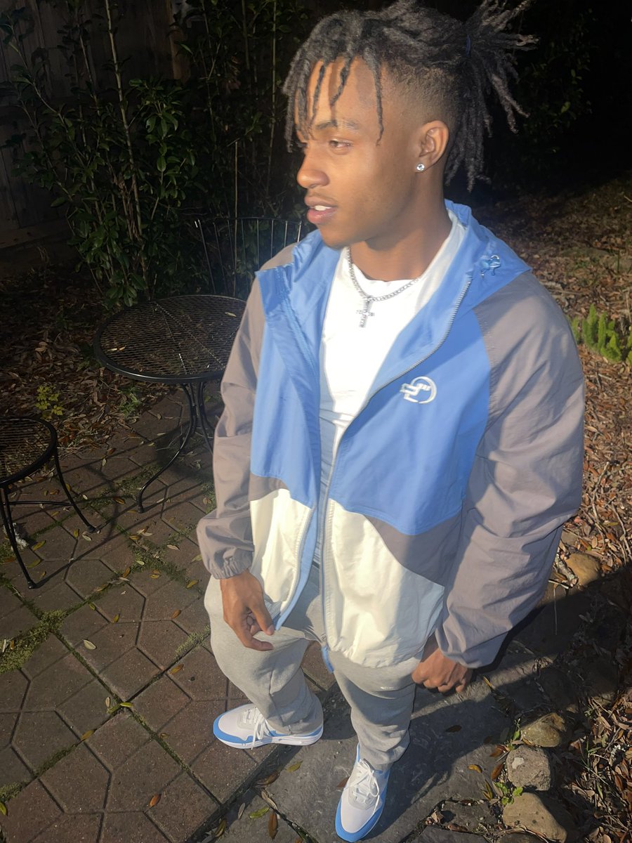 3darealest's tweet photo. 3️⃣ https://t.co/7Gqq7NPVdM