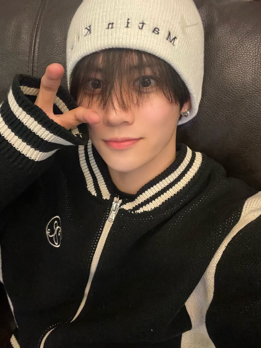 [#이안]
이안.에 너 있다♥️💚

#루네이트 #LUN8