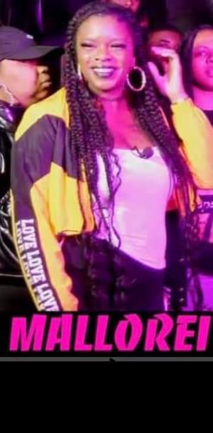 MalloreiX's tweet image. Cause y'all be forgetting I'm one of them!! #osbl #barsandroses #bullpen ❤️🔥🔥