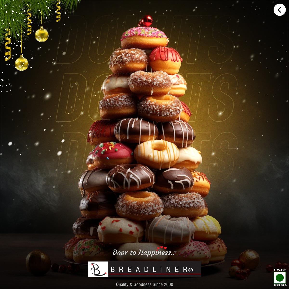 Breadliner1's tweet photo. Enjoy the season with our delicious snacks! 🎄✨ May your Christmas be crunchy and your New Year be filled with flavorful moments. Cheers to a crispy, delightful year ahead! 🍿🎉

#breadliner #breadlinersurat #newyearlook #MerryChristmas  #christmas #christmastree #christmascake https://t.co/9owk73UbiU