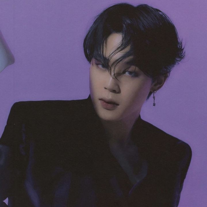 “Closer Than This” by #JIMIN remains  at #1 on both Worldwide iTunes and  European iTunes Song Chart for 2nd consecutive day !