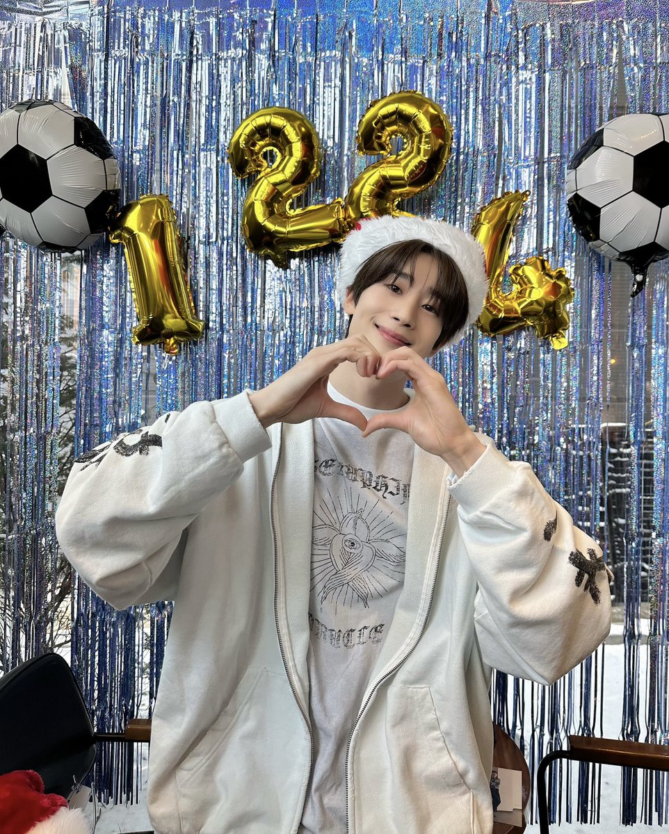 [🎂]
2023.12.24
오늘 하루 우야의 생일을 축하해 주셔서 감사합니다💜
#앞으로도_영원할_우리의_모사행날

#한승우 #HANSEUNGWOO 
#HappySeungwooDay