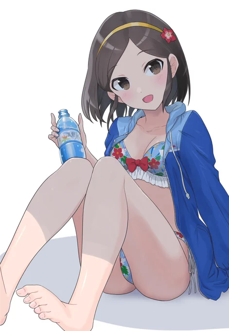 海辺の清美ちゃん修正版。あまりかわらない!