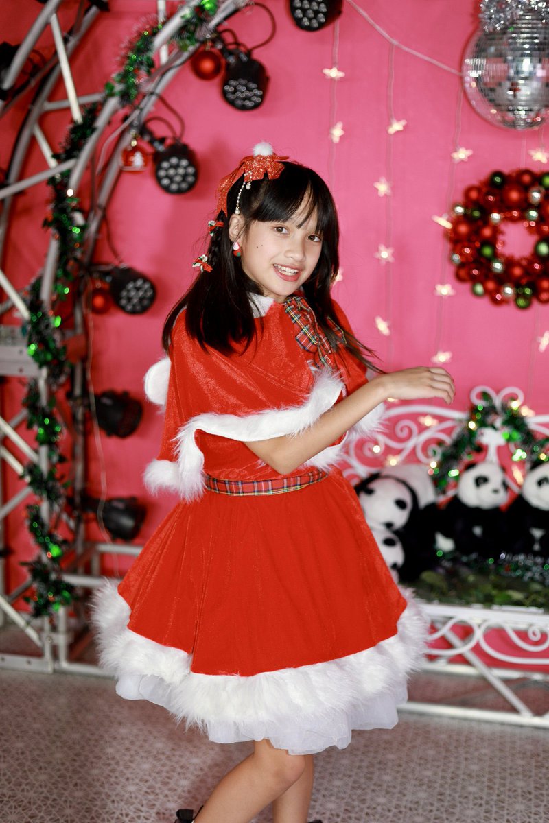 Anji_Angelique's tweet photo. This is it! As promised💜💜💜

“Christmas day is a Reply day! 

質問が来たら、コメントとメッセージを送るよ。いっぱいでもいいから何でもいいよ。
楽しみだなぁ来るかなぁ。
よろしくお願いします。🥰
#Anjichan #prettypurple #ねこタイガー #スパイラルミュージック 
📸 お写真借ります。 https://t.co/6fAEwAKpFF