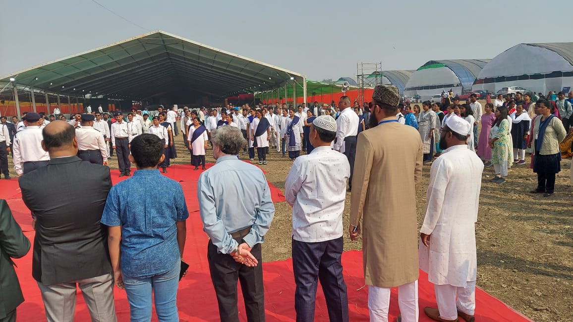 बामसेफ़ के ध्वज का अनावरन हो रहा है.
#BamcefNationalConvention